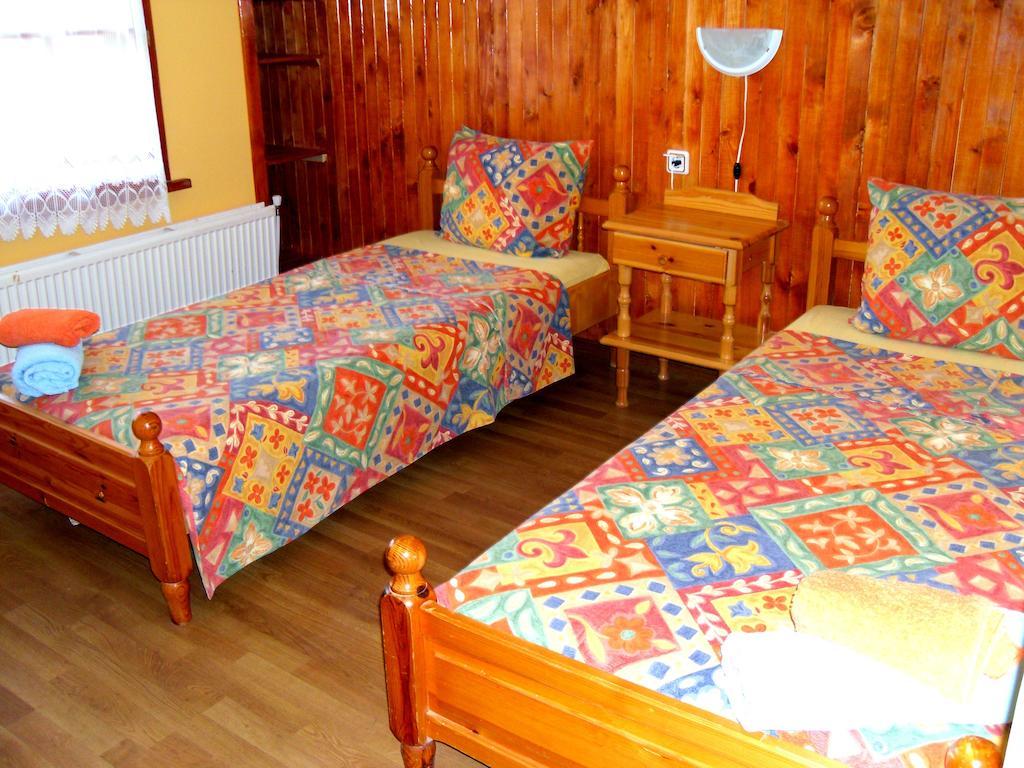 Veselata Guest House Dolna Banya Szoba fotó
