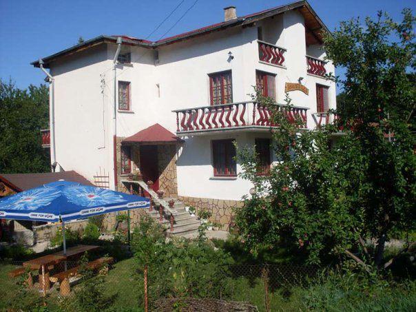 Veselata Guest House Dolna Banya Kültér fotó